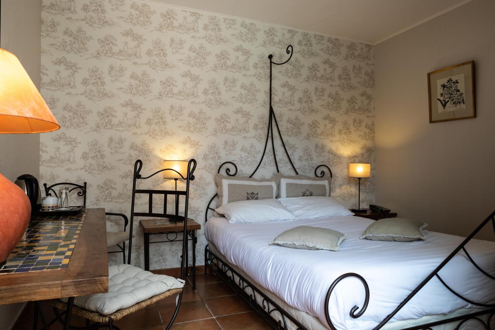 Best Western L'Orangerie Nimes Exterior photo
